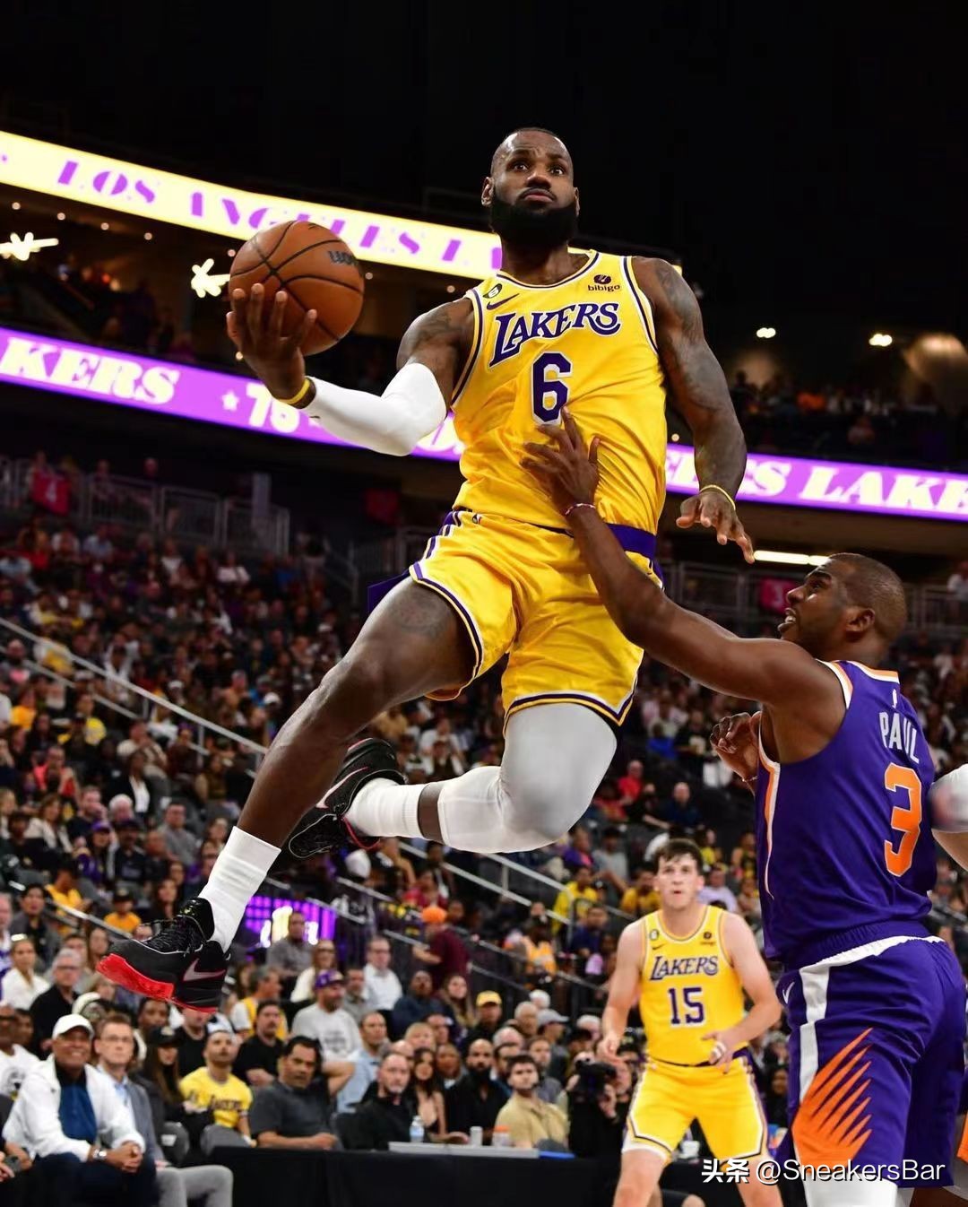 nba球星上脚球鞋pg,每日nba球星上脚球鞋