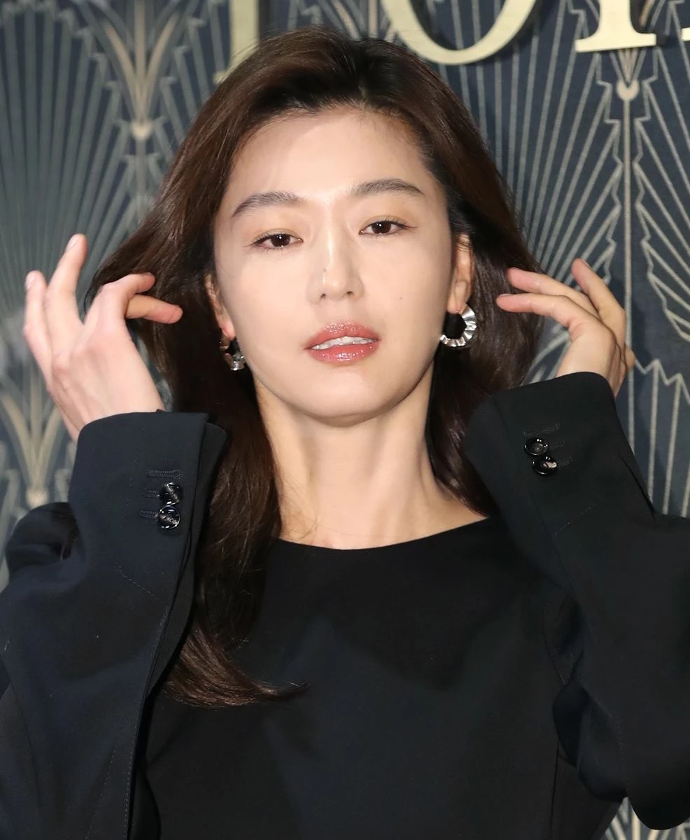 全智贤与宋慧乔哪个韩国更受欢迎,全智贤宋慧乔纷纷复出拍新戏