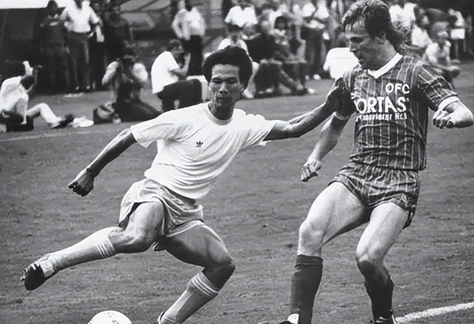 古广明被谁踢断了腿,古广明被踢断腿的比赛