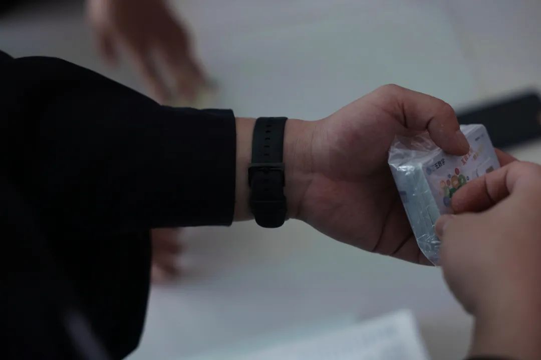 警方破获特大跨境网络赌博案,警方破获跨境网络赌博案