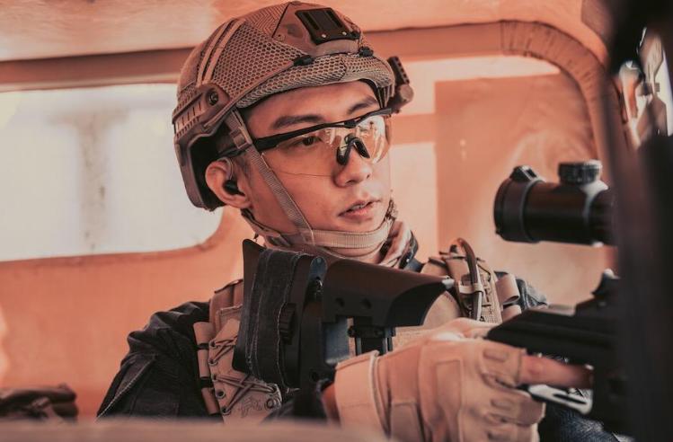 王一博维和防暴队宣传,维和防暴队王一博宣传