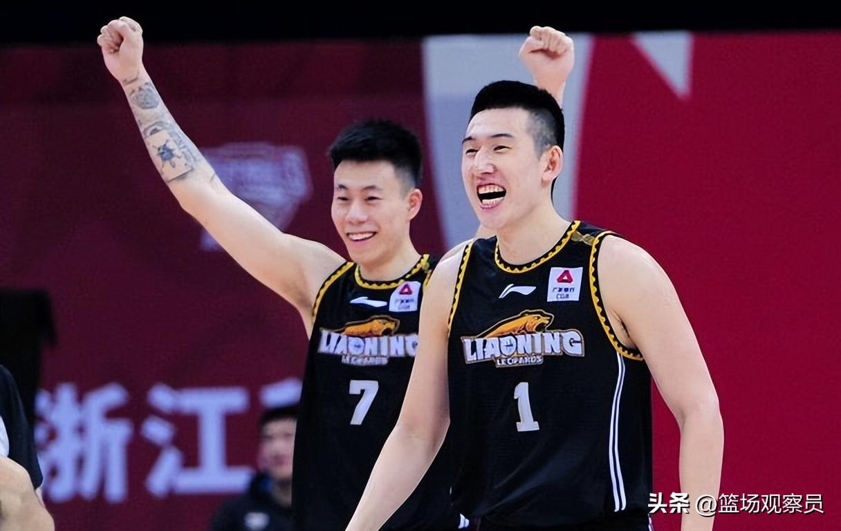 辽宁对广东郭艾伦花式运球过半场,郭艾伦过人花里胡哨