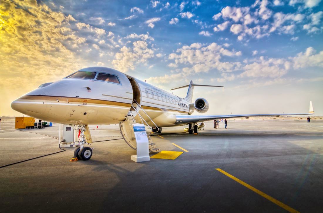 内马尔c罗的座驾谁更强,c罗和梅西还有内马尔开什么车