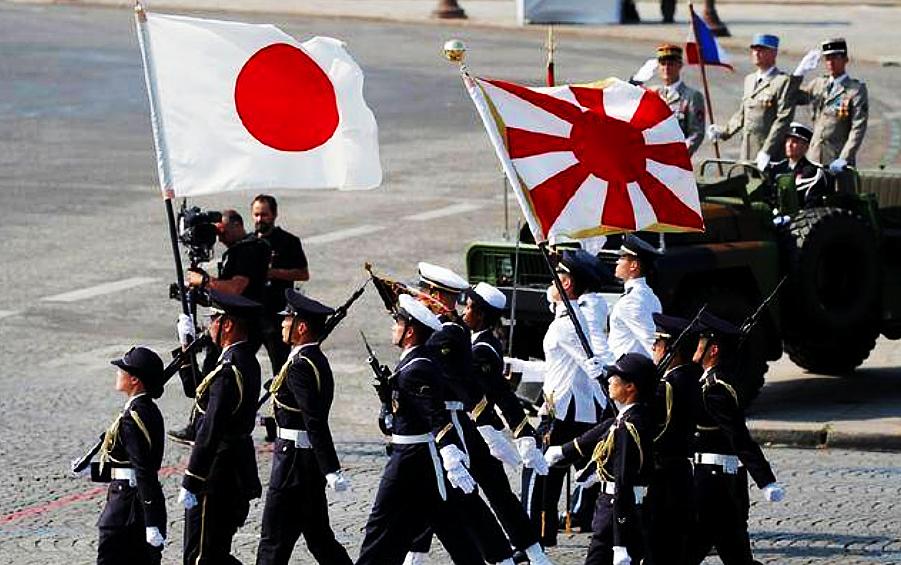 中国对美军航母编队的战斗,美军镜头下的中国航母