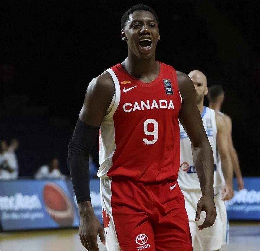 加拿大篮球队周志豪,加拿大华裔球员周志豪会华语吗