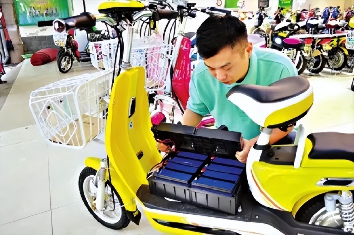 电池好坏,海宝和超威和天能电池哪个比较好