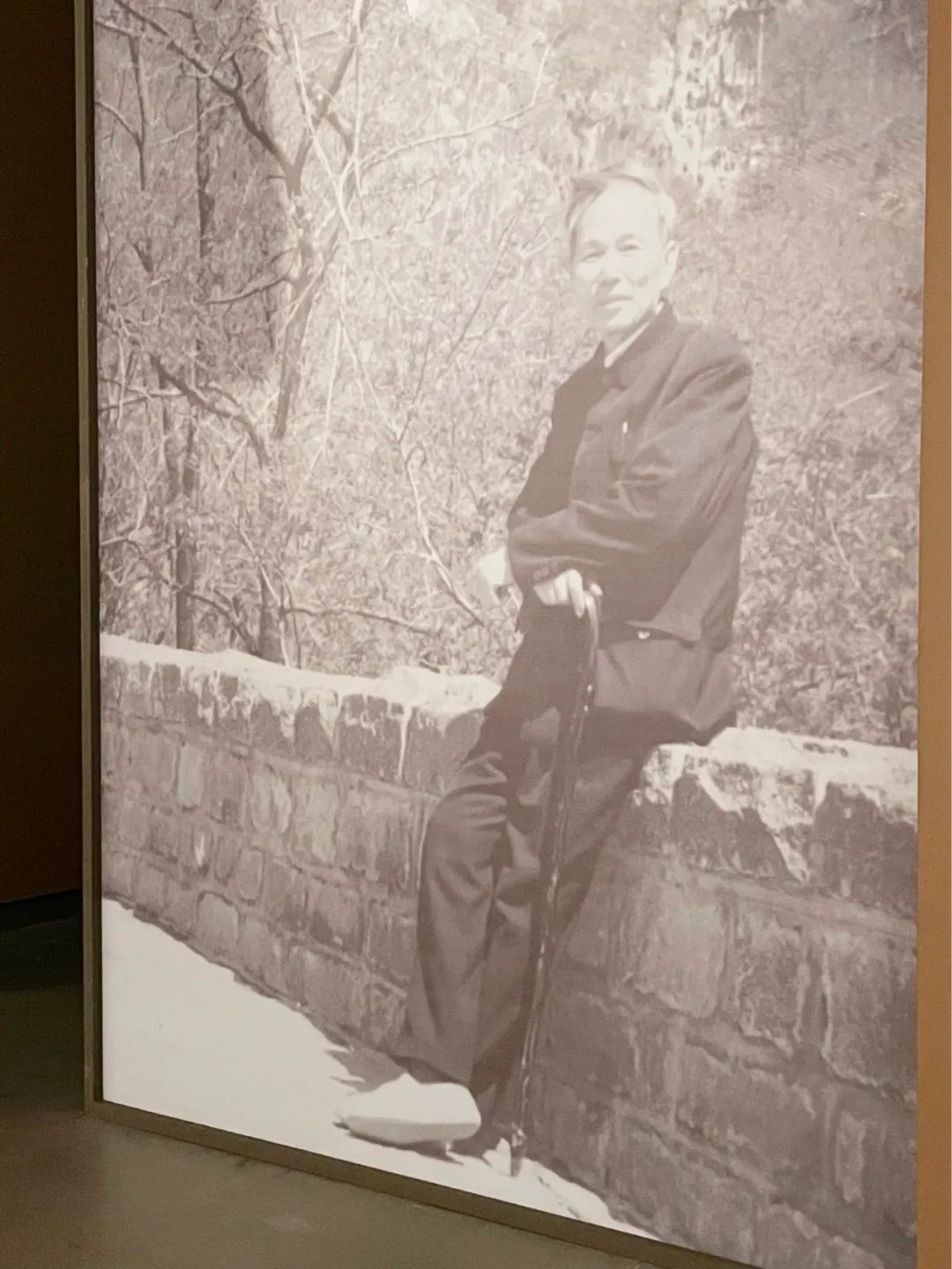 把卧室、酒吧搬进展馆，*疆新**美术馆“搞事情”！