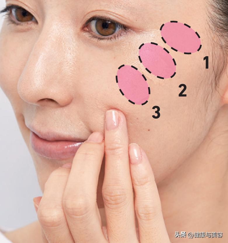 怎么做淡化色斑,用什么方法涂抹可以消除色斑