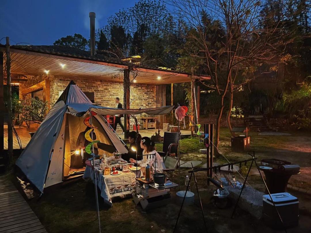 到咸宁看国宝过大年,离家45年的国宝回湖北咸宁过年