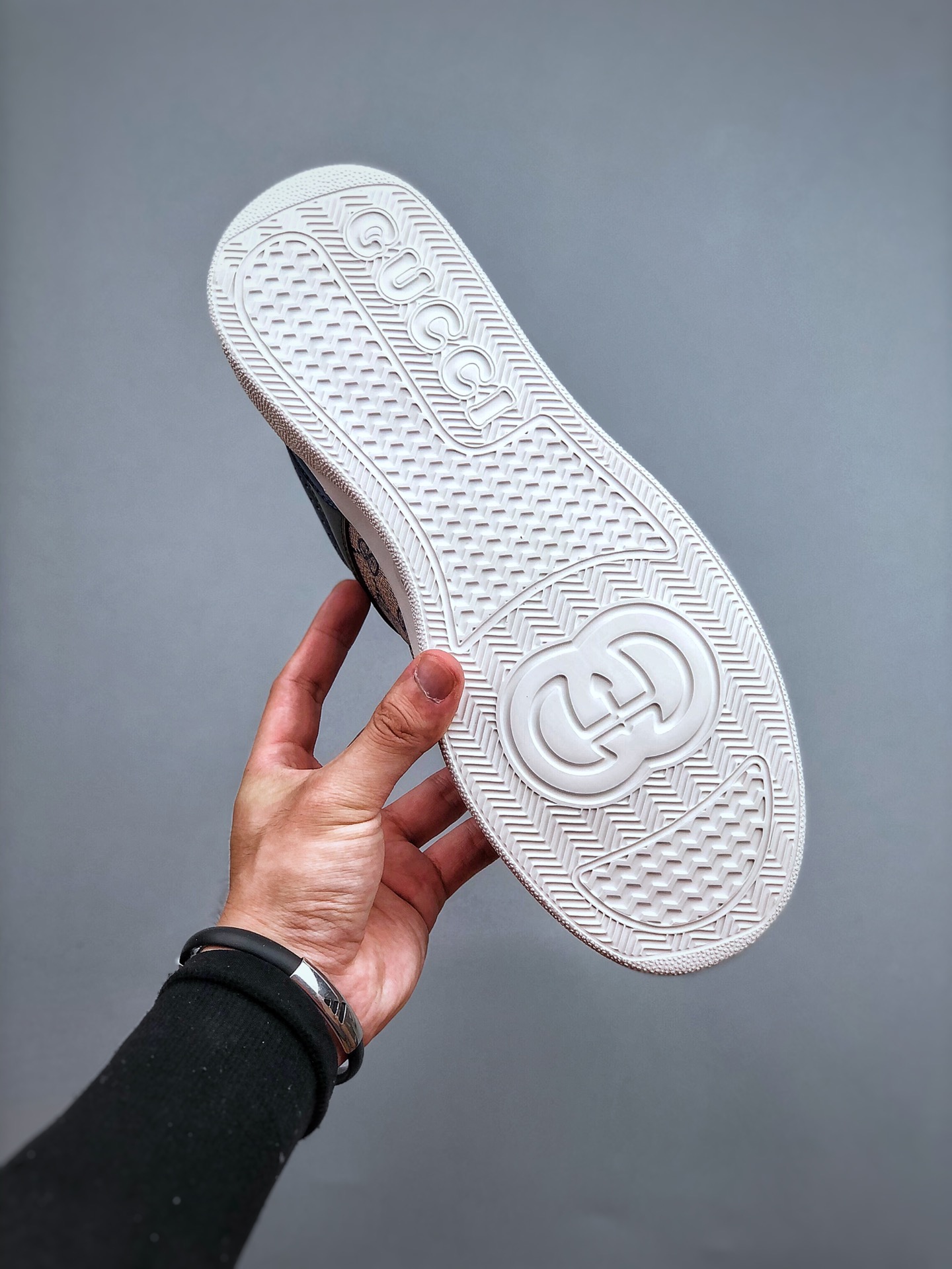 鞋身加装饰,设计球鞋中底需要哪些知识