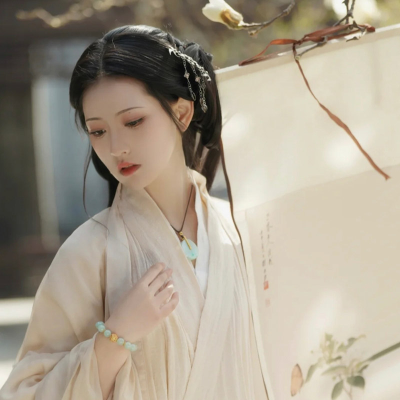 古风头像女唯美淡雅治愈笑容,古风头像女生仙气伤感