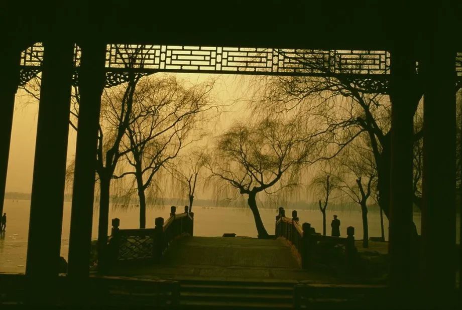 1999年的北京老照片,往事并不如烟原唱