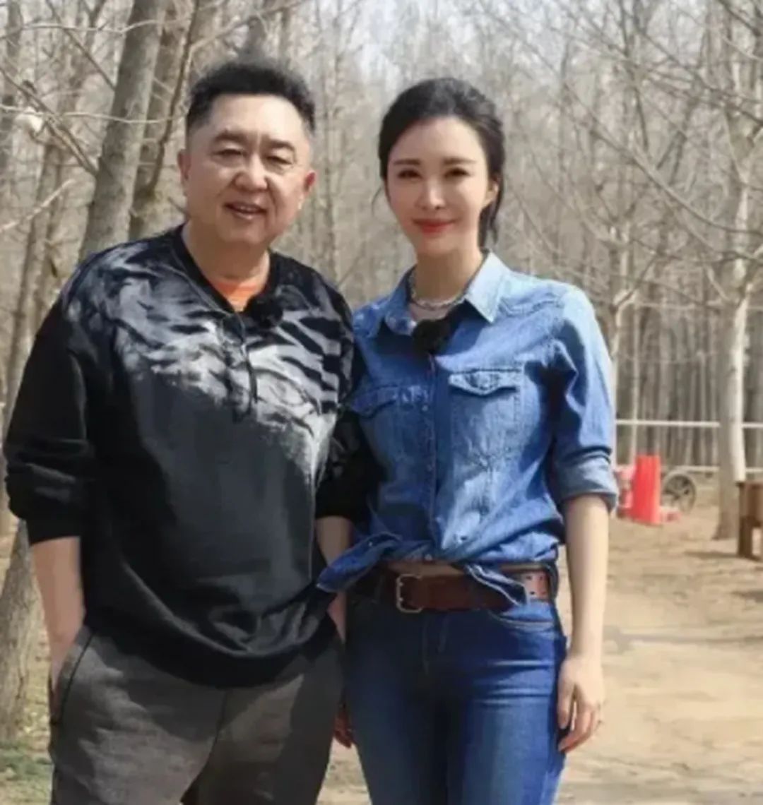 于谦60亩马场被拆，*迁拆**款高达4亿？本人笑着回应：别胡说八道