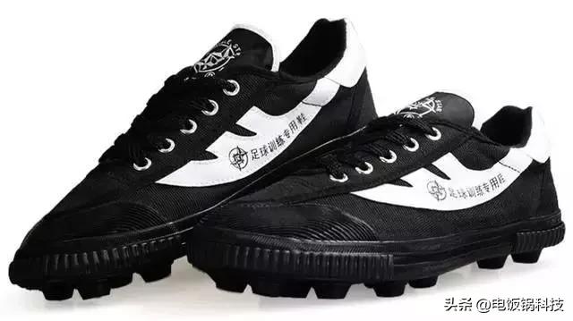 穿过这几款鞋子你就老了,回忆年轻时候穿过的超高跟鞋