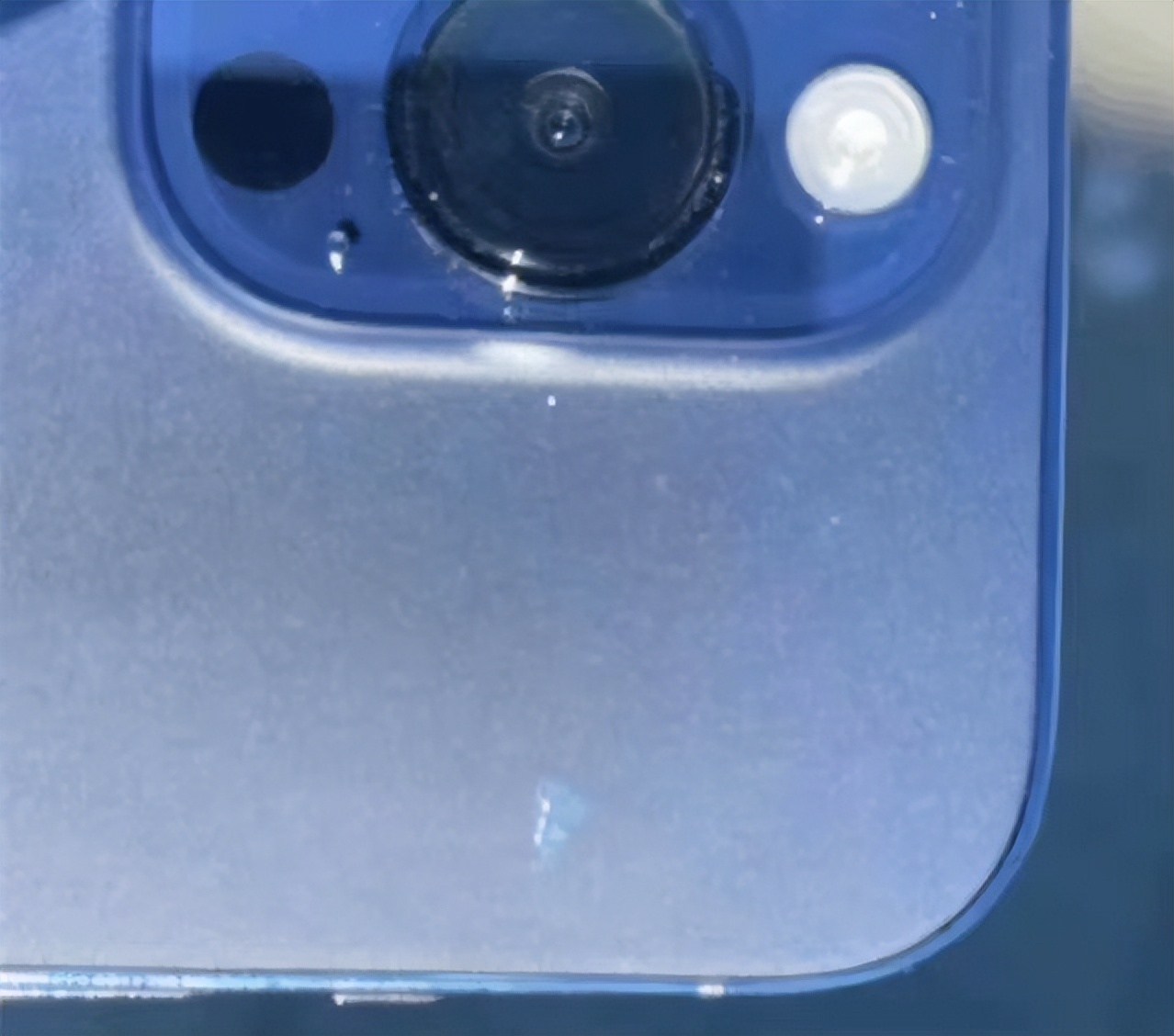 iphone14promax双卡变单卡,iphone14pro双卡突然一个卡没了