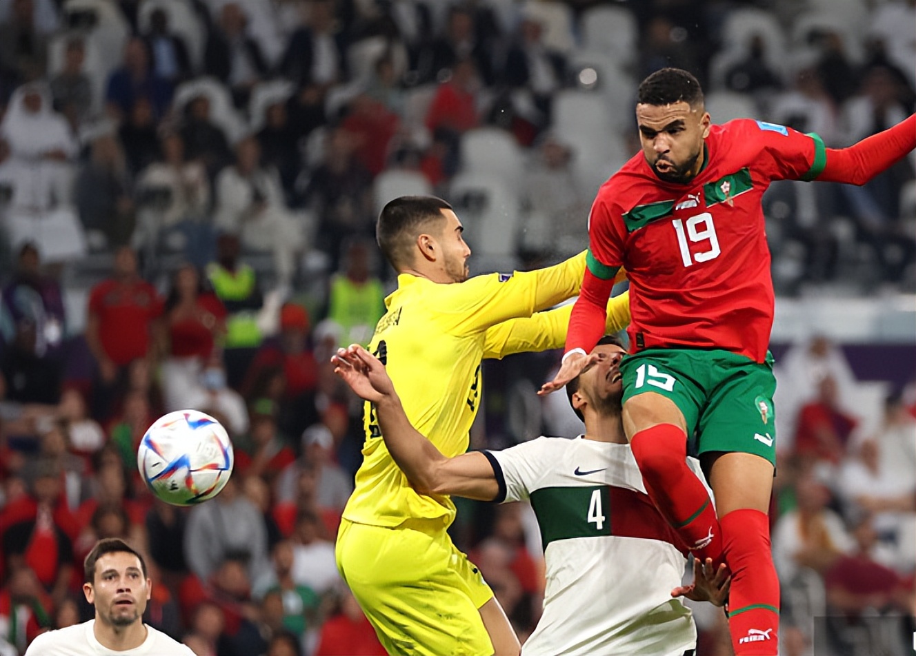 佩佩对摩洛哥,佩佩禁区假摔摩洛哥