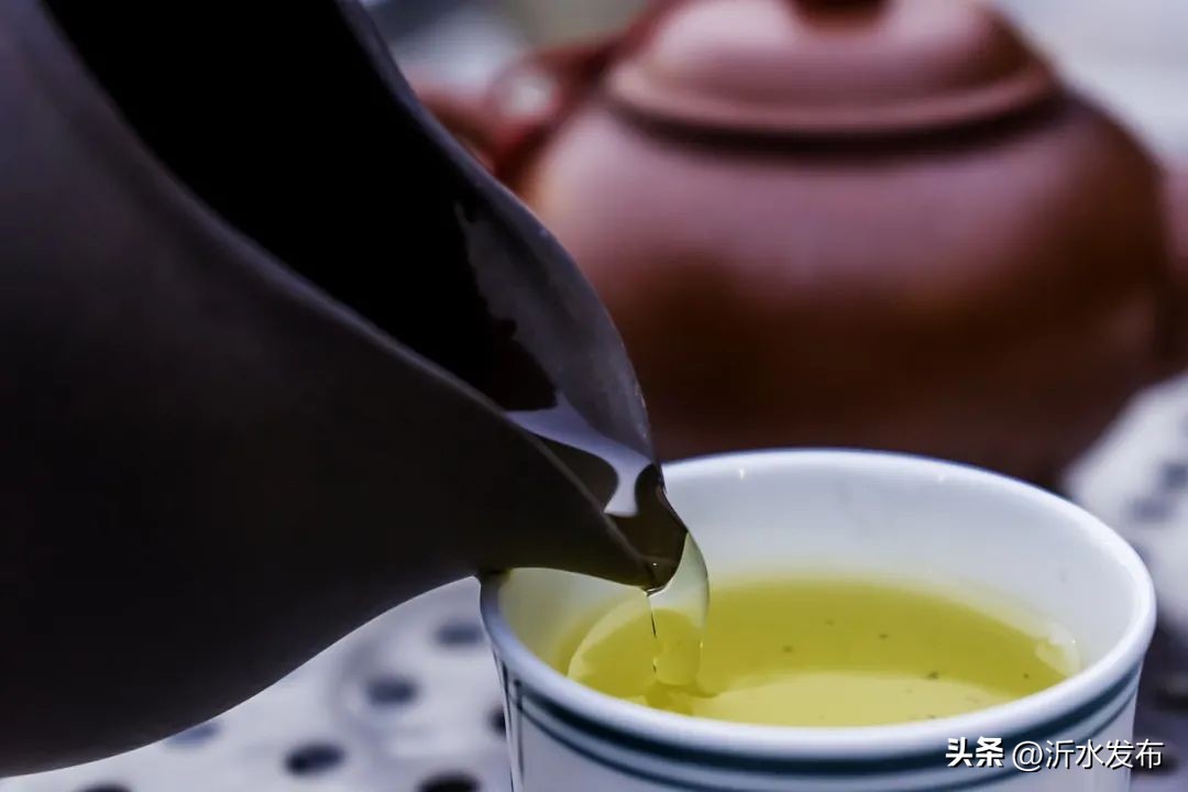 补肾健脾祛湿补血养肝的茶饮,春季排毒养肝喝什么茶饮比较好