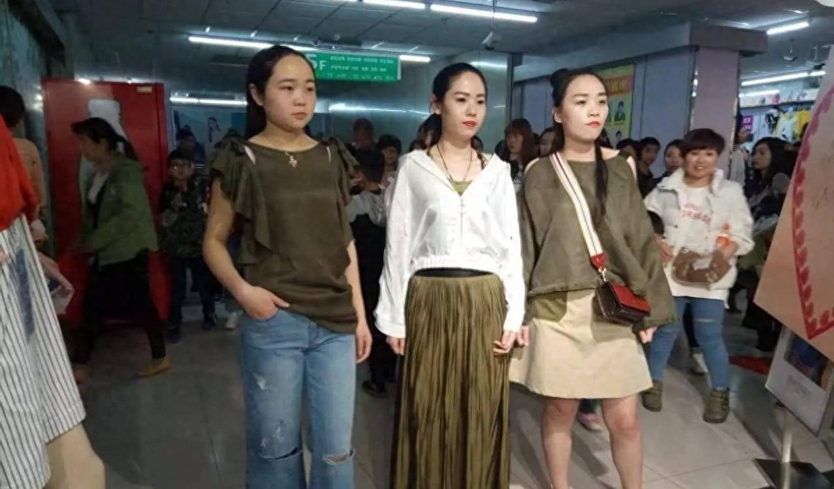 干尽傻事，却年入200亿！河北最“变态”超市，胖东来都服气