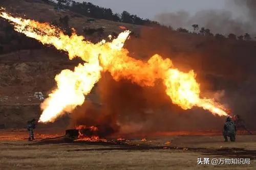 火焰喷射器对付恐怖分子,淞沪会战中的日军火焰喷射器