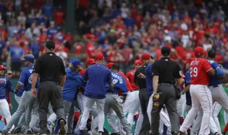 足球场上的政治：18年，奥地利前锋一句脏话，引燃“巴尔干战火”