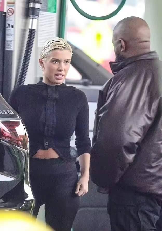 坎爷的审美,侃爷审美