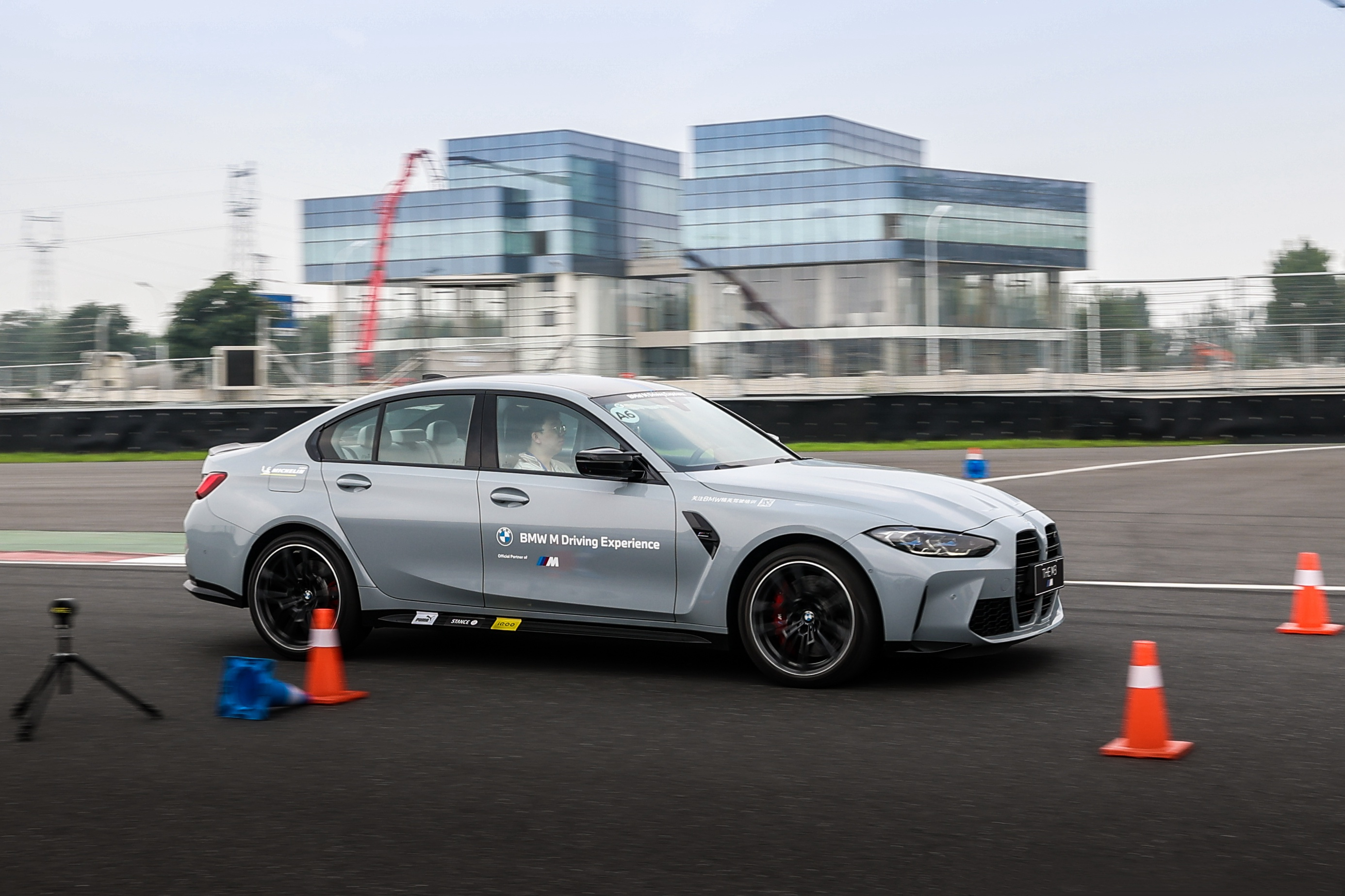 宝马50周年m标,宝马M系列50周年纪念