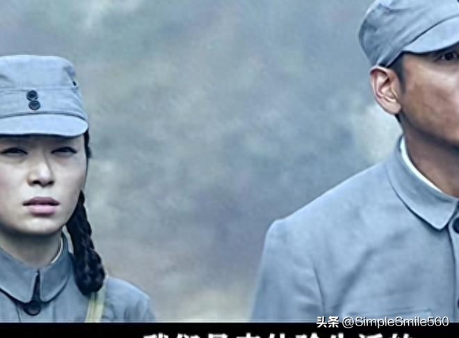 露裤衩引尼姑注意，猪脑导演画风独特！