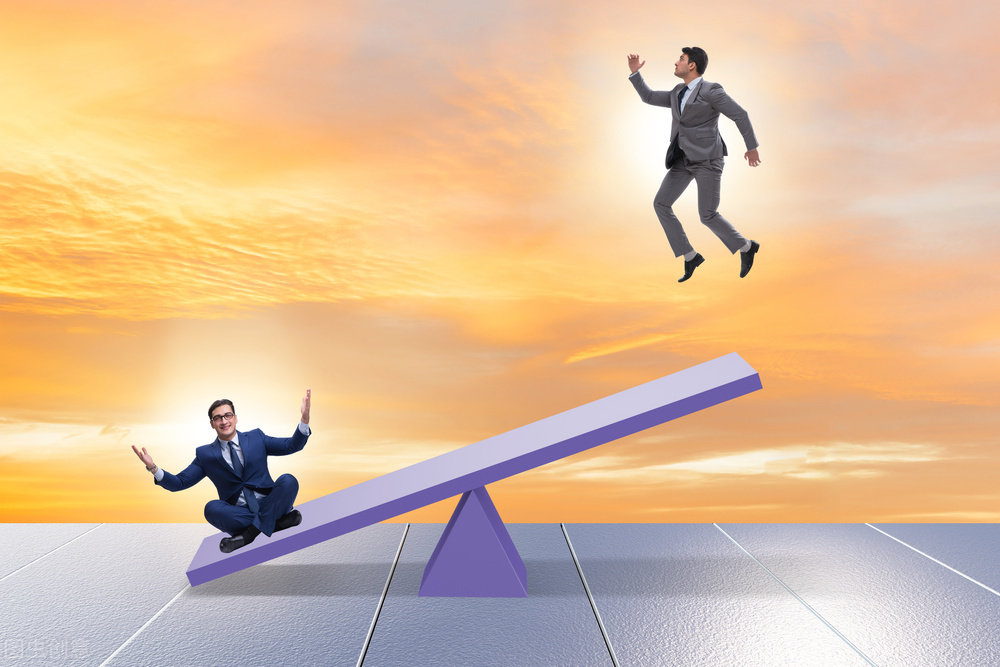 香港司法机构丑闻中的洋法官请辞不该是相关司法丑闻的终结