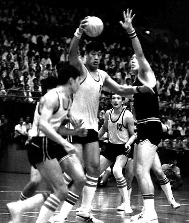 原篮球运动员穆铁柱现况,篮球名人穆铁柱身高是多少