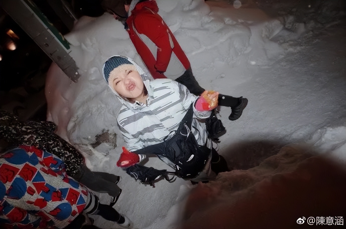 陈意涵活得潇洒自由的元气少女,陈意涵笑着跑的视频