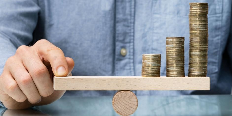 国家建立基本养老金调节机制,养老金制度设计原则