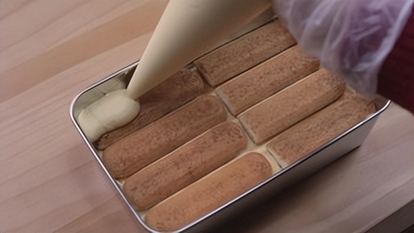 网红芒果提拉米苏的教程,网红提拉米苏懒人