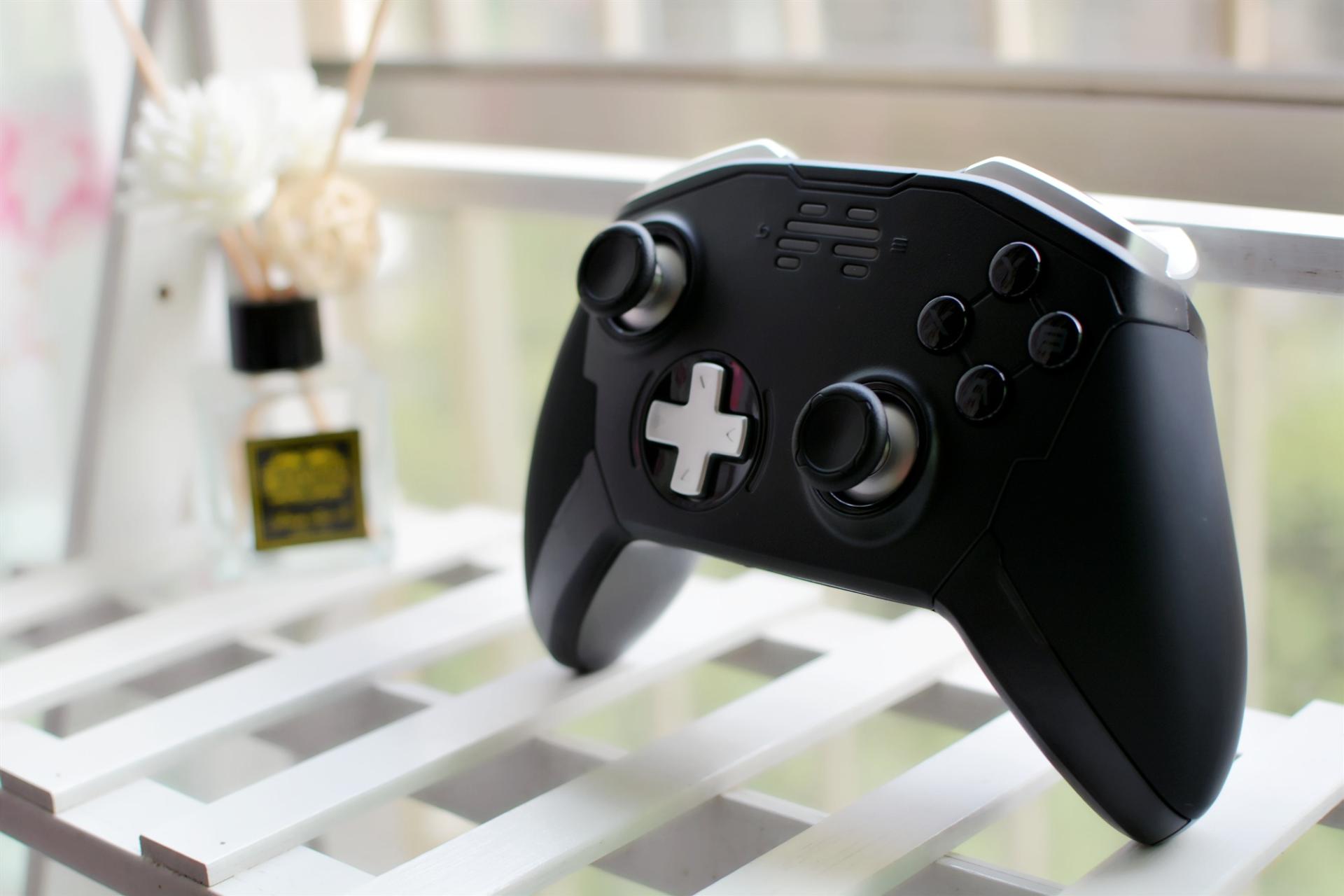 北通宙斯精英手柄支持手游么,北通宙斯游戏手柄精英版按键说明