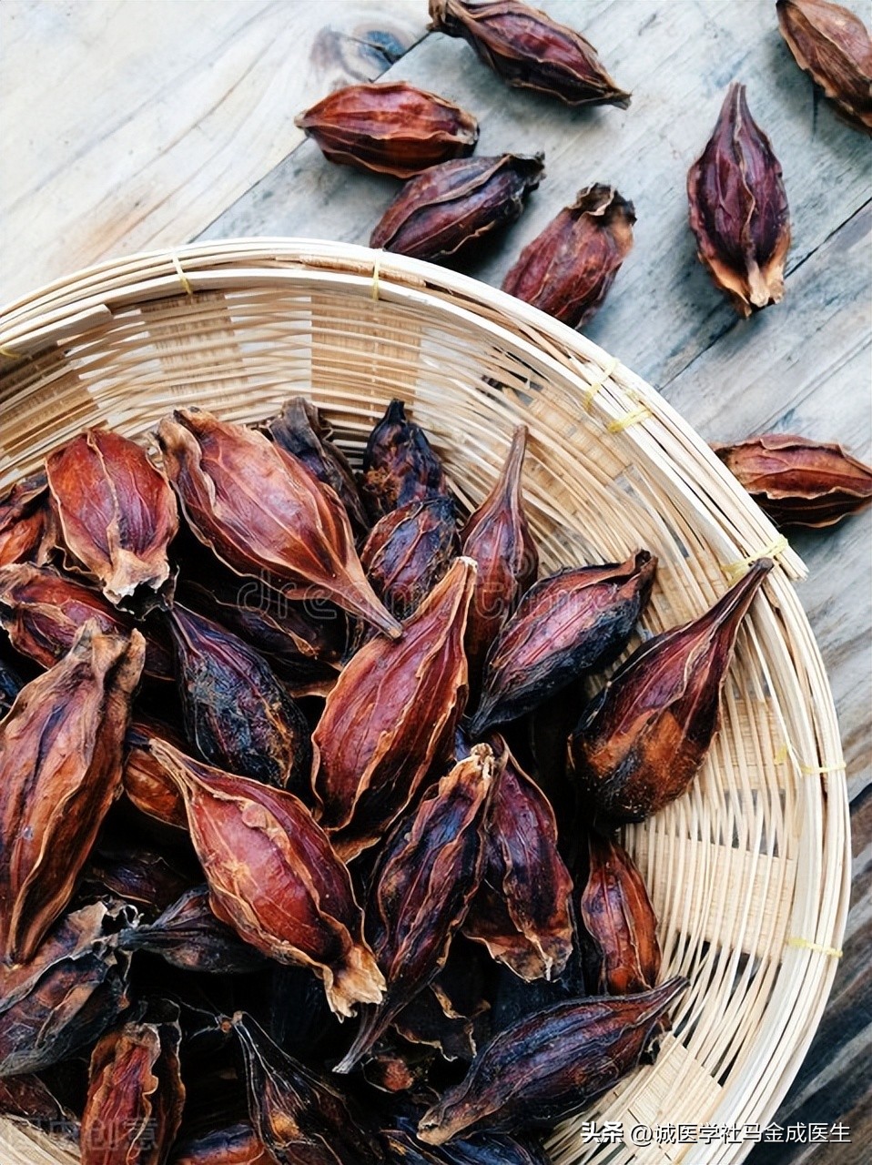 总泌尿道感染？送你八味中药，八路共进，扫清湿热，让你小便畅通