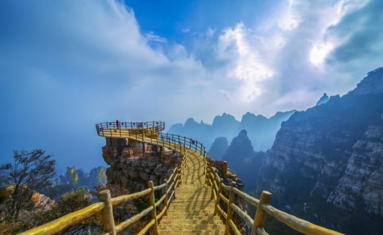 中国“难爬”的6座名山，趁还年轻去爬一次，去过3个算厉害了