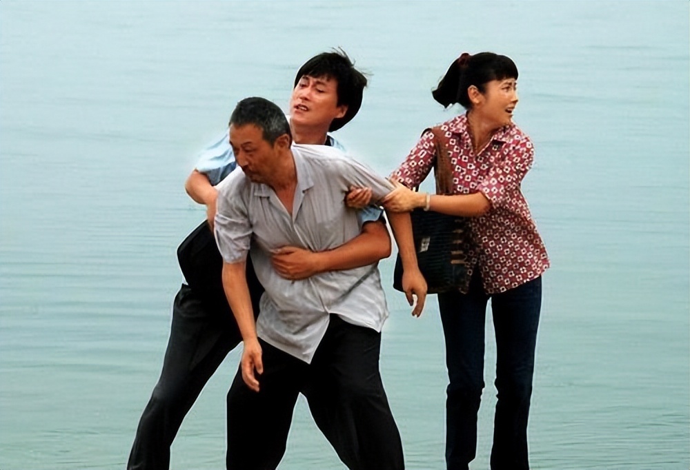 瓦城上空的麦田梗概,瓦城上空的麦田讲什么