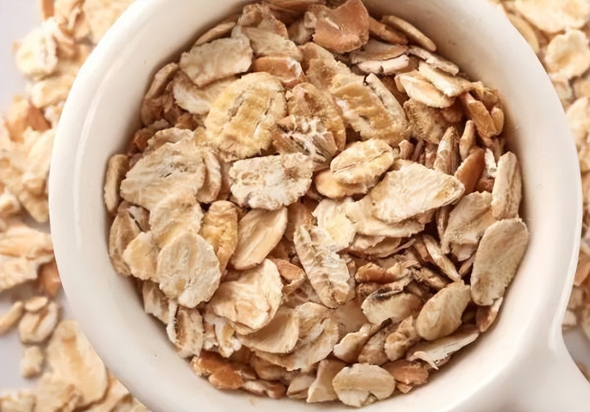 大米和玉米哪个当主食好可以减肥,减肥期间能不能把山芋和玉米吃饱