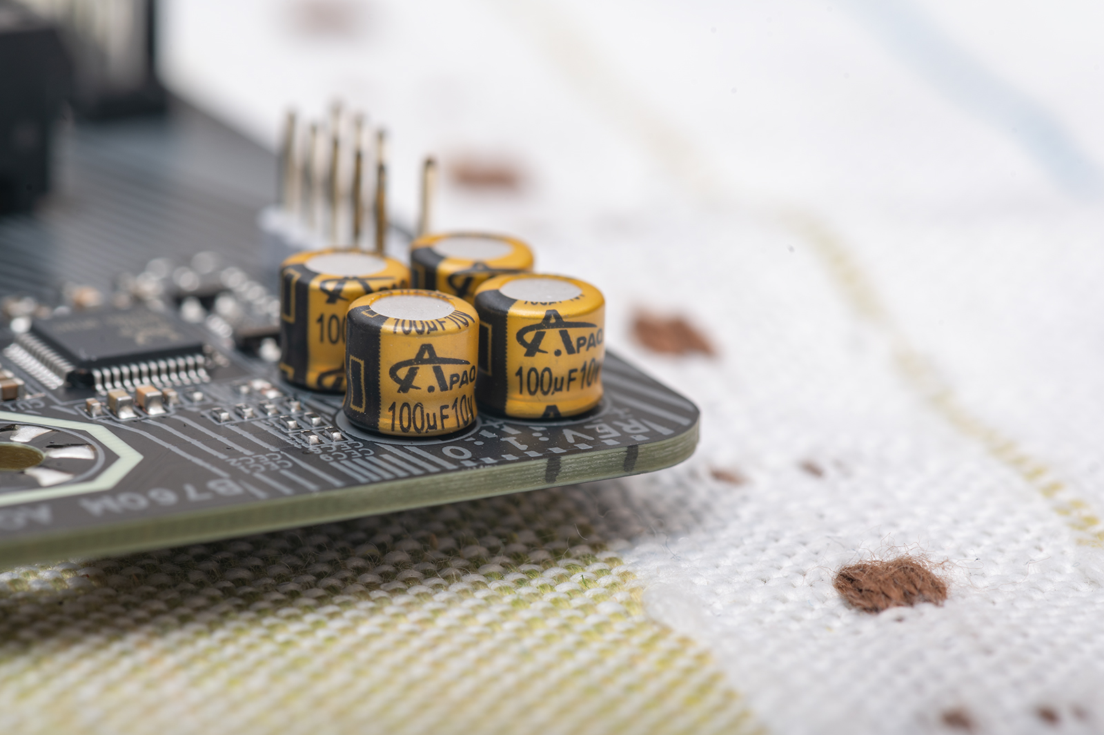 武极商智酷睿13代i5,13代酷睿cpu核显游戏测评