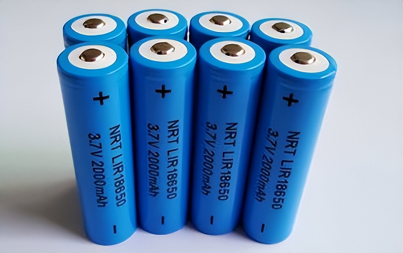 磷酸铁锂主要应用在哪方面,磷酸铁锂的工作原理