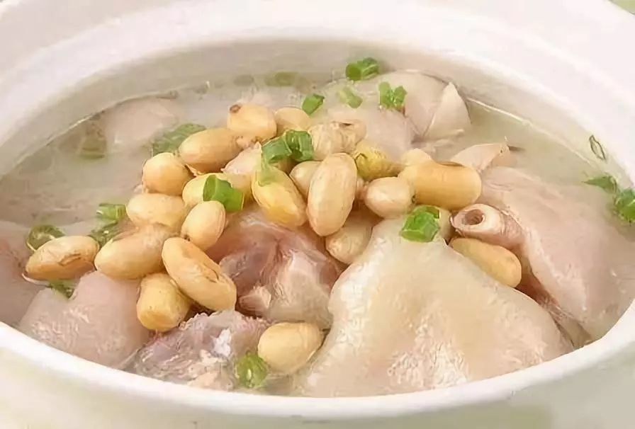 甲状腺结节痰湿型的治疗案例,爱长结节的人饮食注意点什么