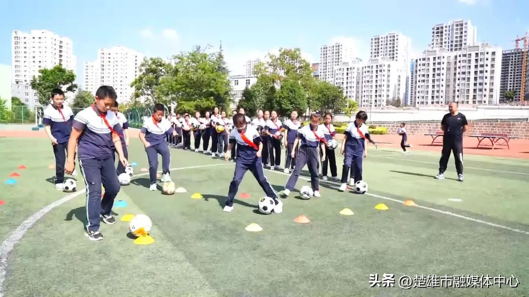 楚雄市思源实验学校：传承传统体育激发校园活力