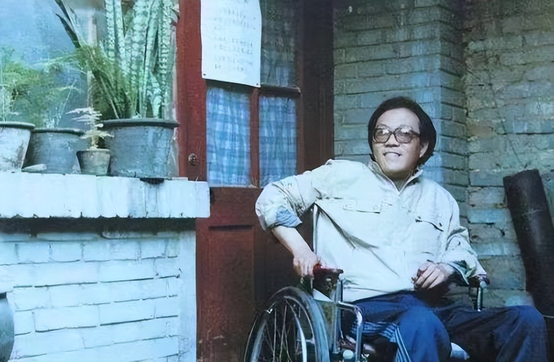 史铁生2011年捐献器官,史铁生尿毒症后写的什么