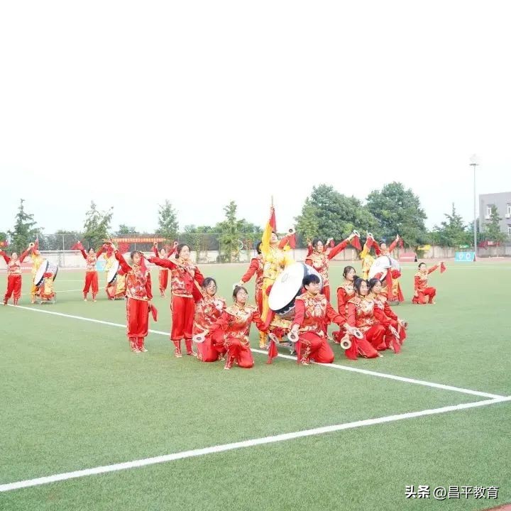 这个暑假,小小足球再叙京蒙情