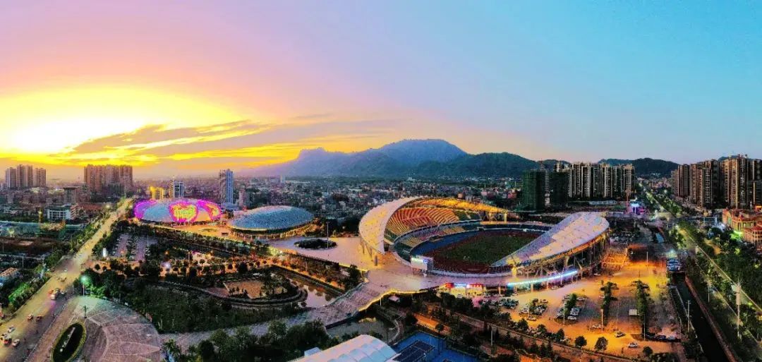 广西区运会群众赛事,广西第十五届运动会在贵港市举行