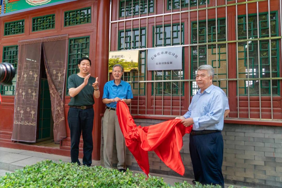 诗韵飞扬朗诵,诗韵飞扬作品欣赏