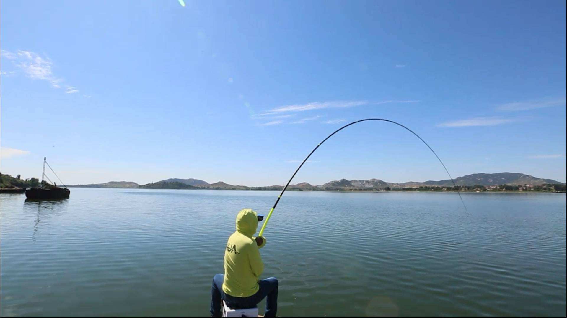 钓竿节卡死怎么治疗,钓竿卡住了怎么解决