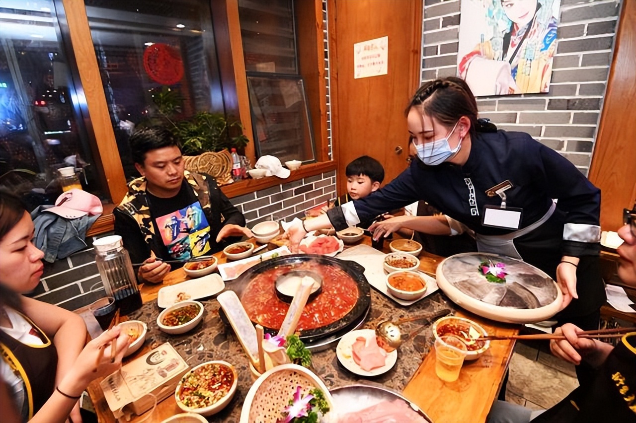 不起眼暴利加工行业,现在生意最火最好做的是什么行业