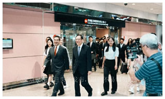 北大“甜美正妹”受欢迎，体现*进党民**治下“另一个台湾”