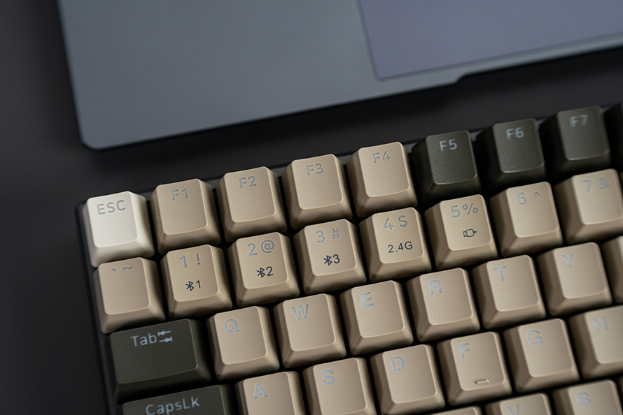 雷柏机械键盘v700s怎么样,雷柏v700机械键盘测评