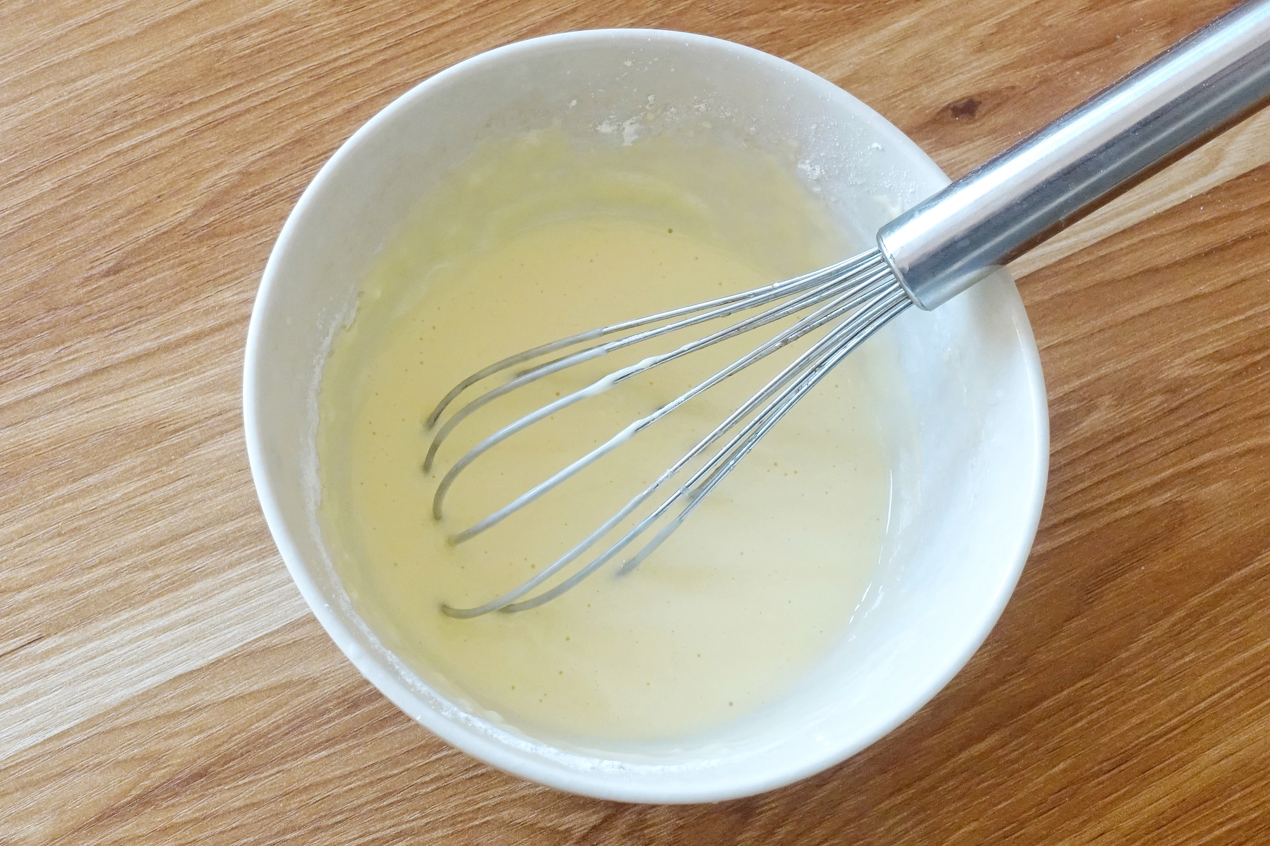 买面粉怎么区分高筋中筋低筋,超市买的面粉是高筋还是低筋